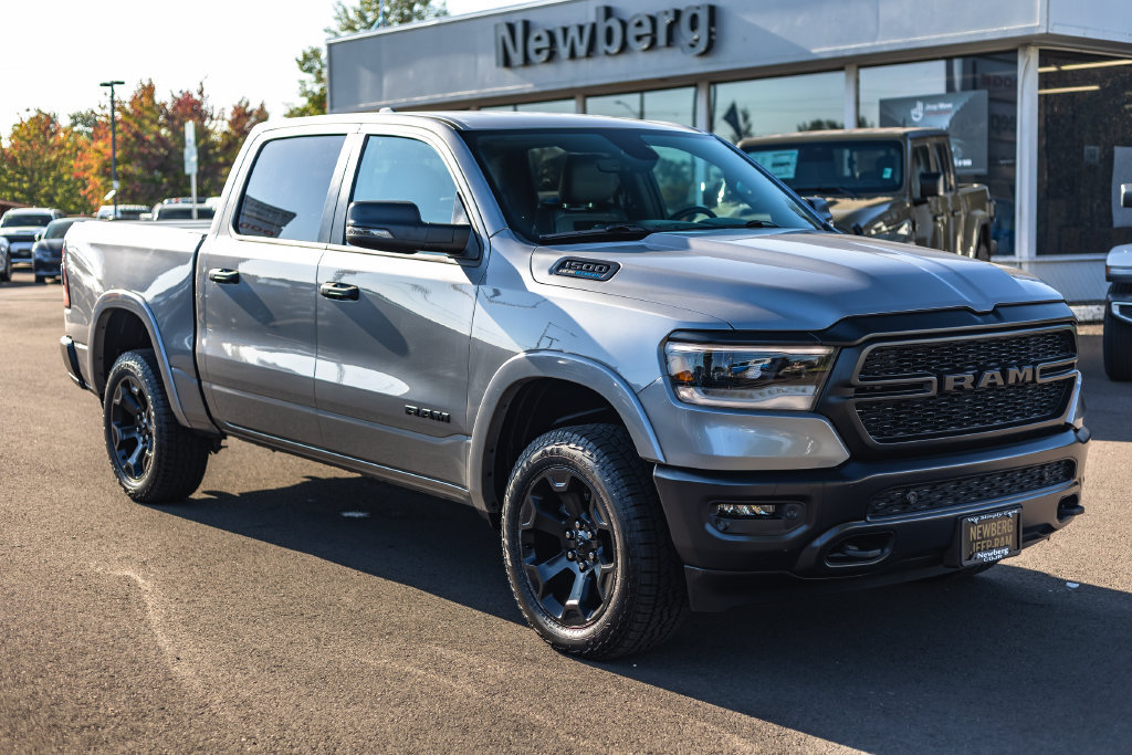 Used 2024 RAM 1500 Big Horn AWD/4WD image 6