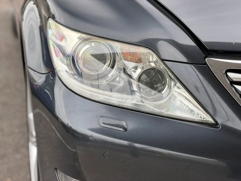 Used 2010 Lexus LS 460 L RWD image 10