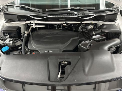 Used 2024 Honda Odyssey Sport image 39