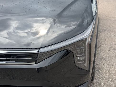 New 2026 Kia K4 EX FWD image 10