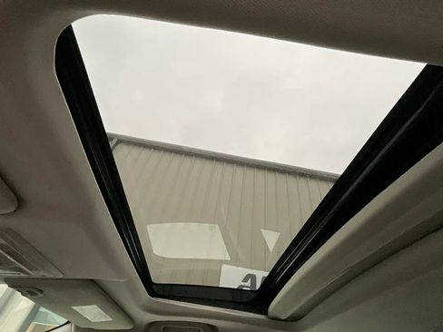 Used 2019 Honda Civic EX-L image 19