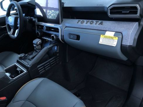 New 2026 Toyota Tacoma 4x4 Double Cab Hybrid image 18