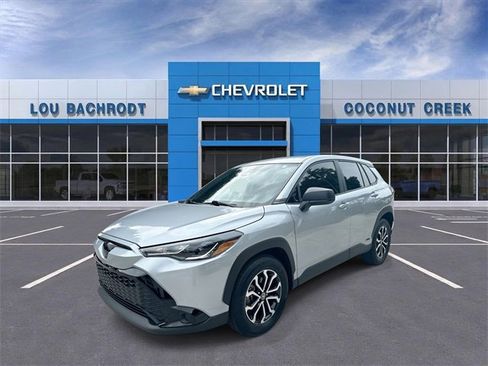 Used 2024 Toyota Corolla Cross S image 4