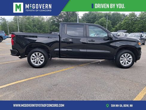 Used 2022 Chevrolet Silverado 1500 Custom AWD/4WD image 7
