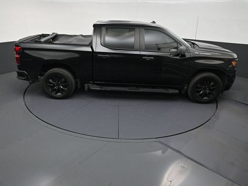 Used 2023 Chevrolet Silverado 1500 Custom RWD image 17