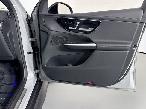 New 2026 Mercedes-Benz GLC 300 image 22