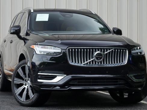 Used 2024 Volvo XC90 T8 Ultimate w/ Lounge Package AWD/4WD image 4