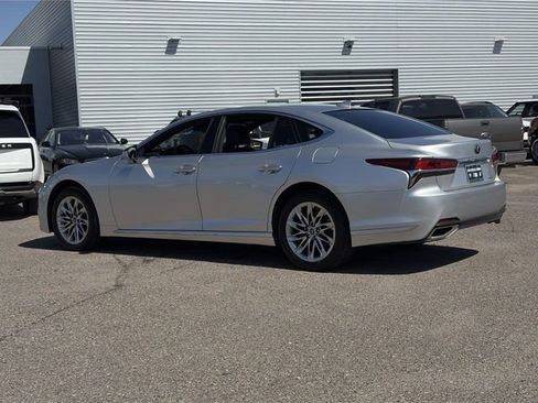 Used 2018 Lexus LS 500 w/ Interior Upgrade Package image 8