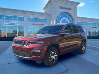 Certified 2024 Jeep Grand Cherokee Limited AWD/4WD video 1