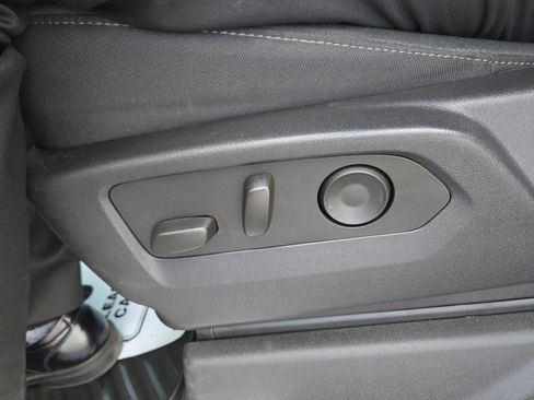 Used 2024 Chevrolet Silverado 1500 LT AWD/4WD image 14
