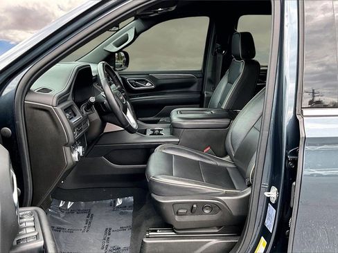 Used 2021 GMC Yukon XL SLT image 21