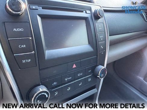 Used 2017 Toyota Camry FWD image 10