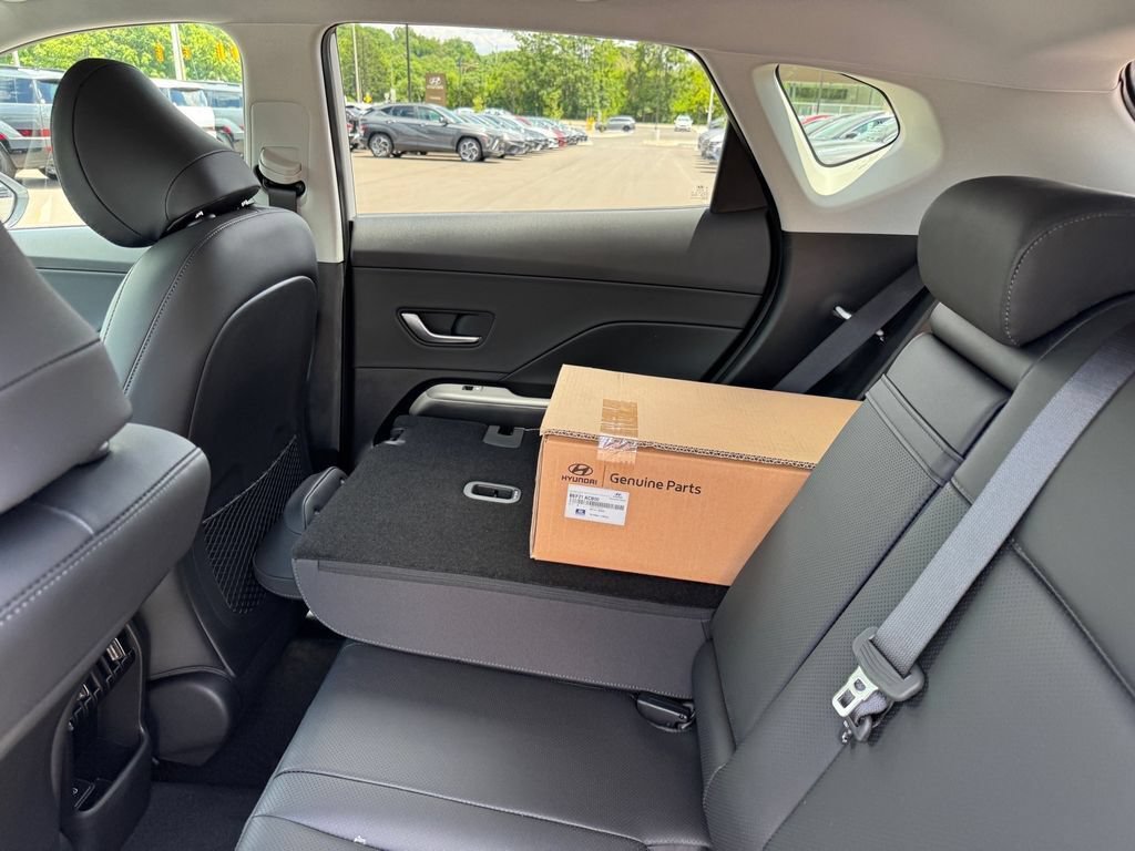 New 2026 Hyundai Kona Limited FWD image 11