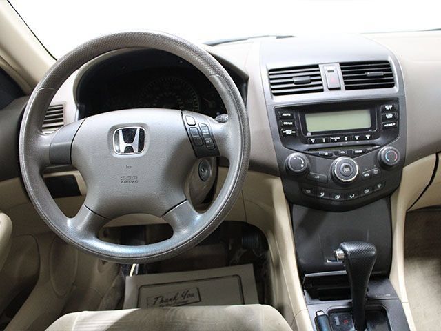 Used 2005 Honda Accord LX image 11