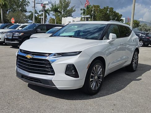 Used 2020 Chevrolet Blazer Premier w/ Driver Confidence II Package image 3