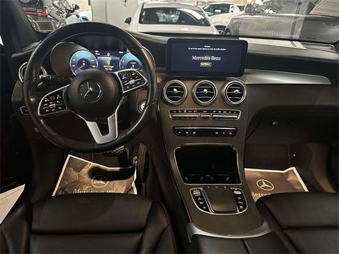 Certified 2022 Mercedes-Benz GLC 300 4MATIC image 30
