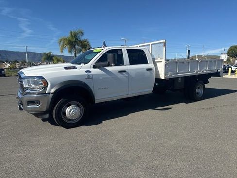 Used 2022 RAM 4500 Tradesman w/ Chrome Appearance Group image 3