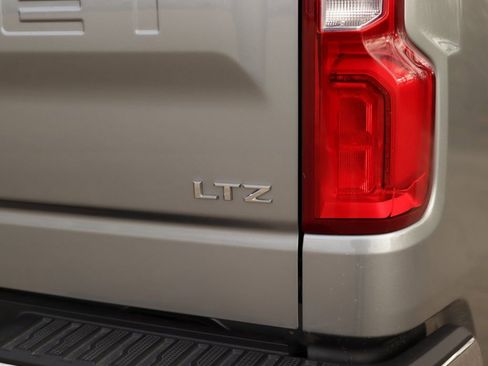Used 2024 Chevrolet Silverado 1500 LTZ image 37