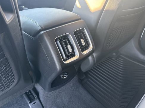 New 2026 Kia Sorento S image 29