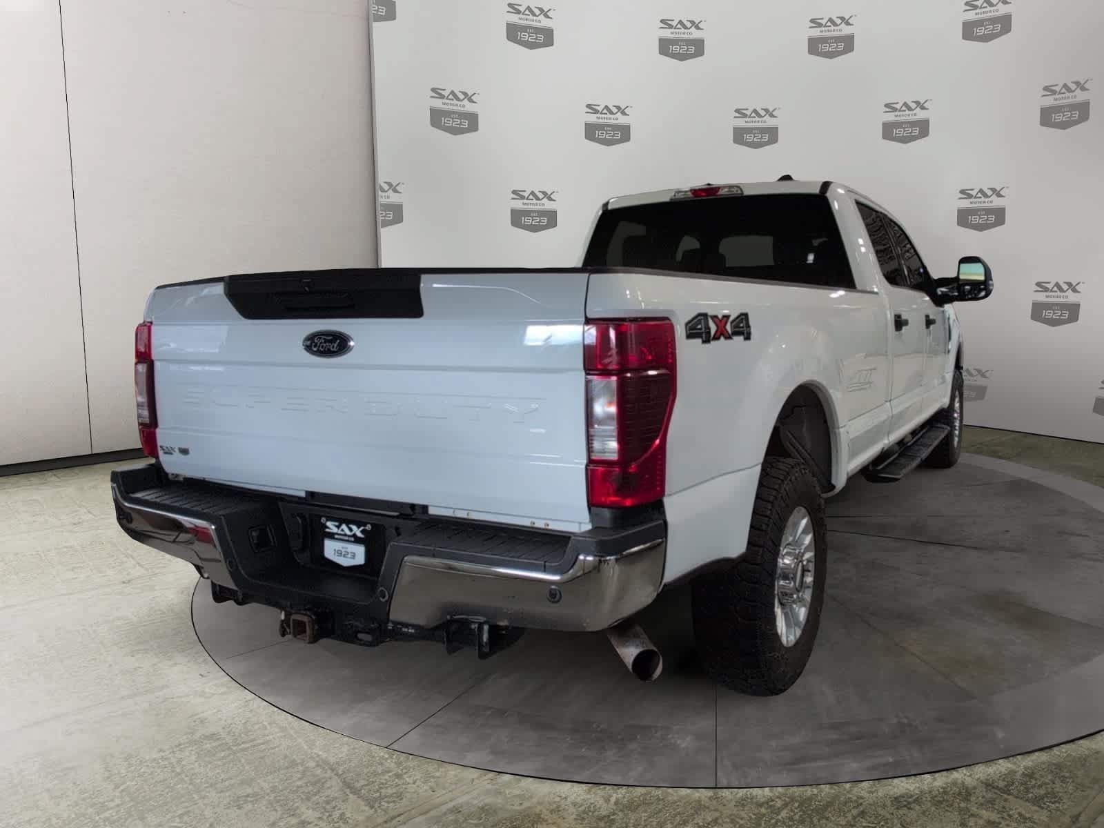 Used 2022 Ford F250 XLT w/ XLT Value Package AWD/4WD image 5