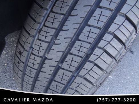 Used 2025 Kia Sportage EX AWD/4WD image 48