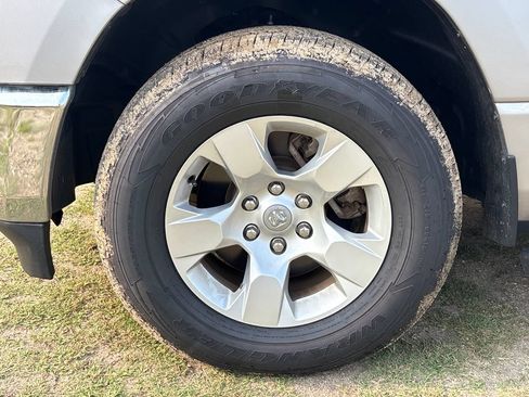 Used 2021 RAM 1500 Big Horn AWD/4WD image 11