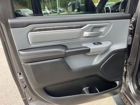 Used 2022 RAM 1500 Big Horn AWD/4WD image 10