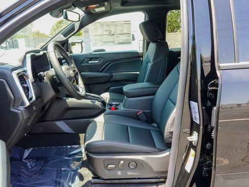New 2026 GMC Canyon Elevation w/ Convenience Package RWD image 13