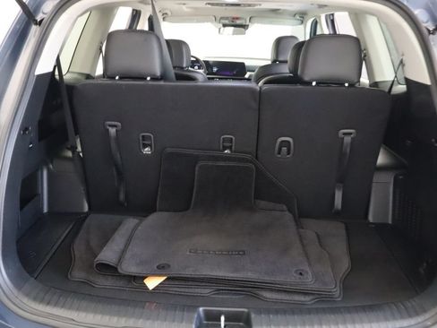 Used 2024 Kia Telluride S w/ S Sunroof Package FWD image 38