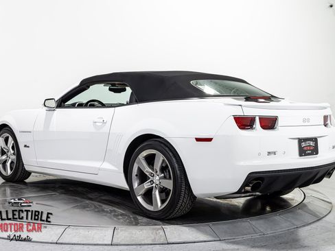 Used 2011 Chevrolet Camaro SS w/ RS Package image 9