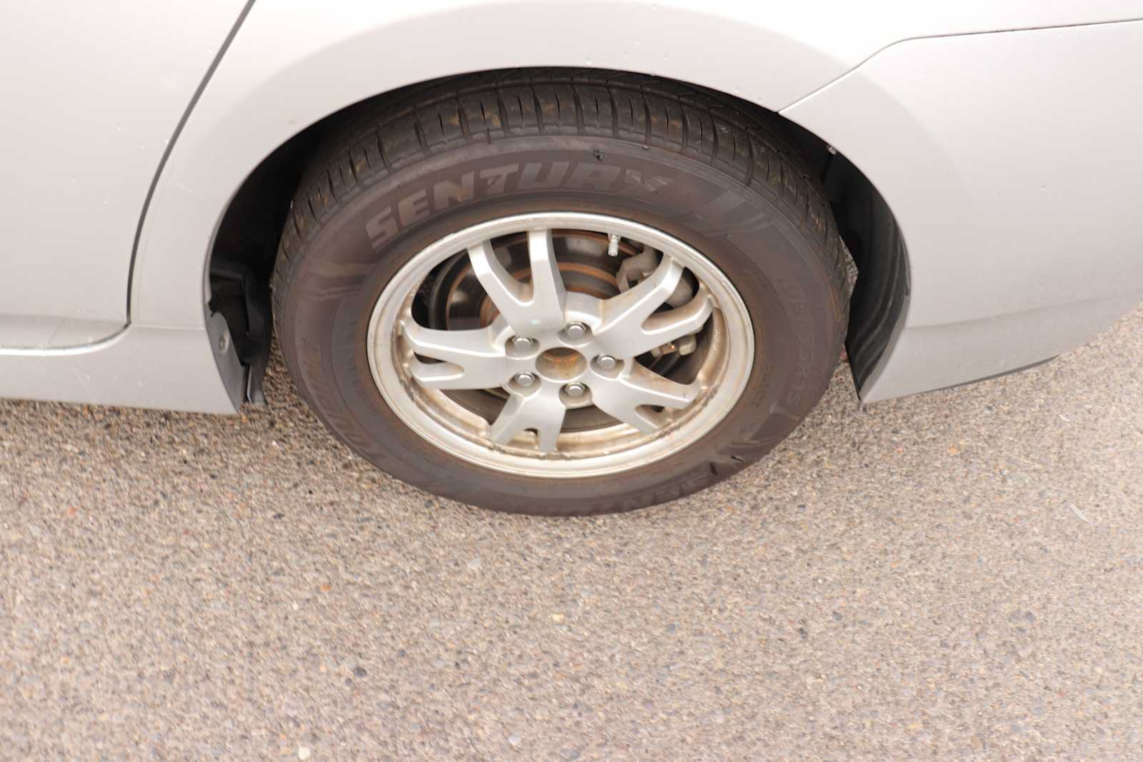 Used 2010 Toyota Prius Two w/ Preferred Accessory Pkg FWD image 9