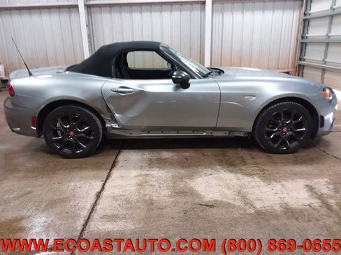 Used 2017 FIAT 124 Spider Abarth image 5