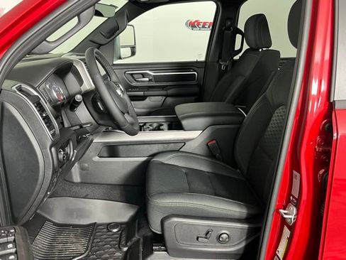 New 2026 RAM 1500 4x4 Crew Cab image 23