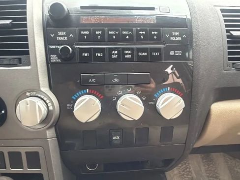 Used 2010 Toyota Tundra 2WD Double Cab image 7