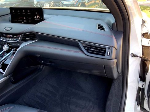 Certified 2025 Acura TLX w/A-Spec Package image 18