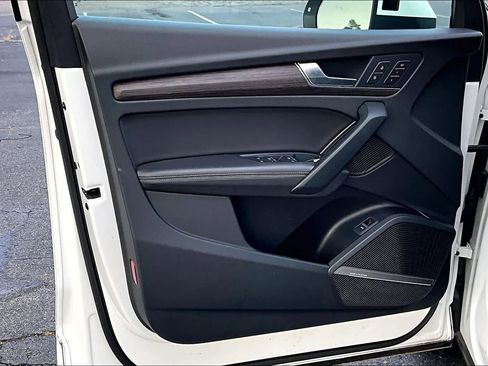 Used 2024 Audi Q5 2.0T Premium Plus image 37