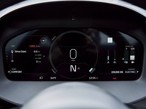 Used 2023 McLaren Artura image 53