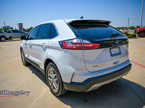 Used 2024 Ford Edge SEL AWD/4WD image 5