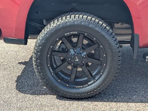 Used 2021 Chevrolet Silverado 1500 LTZ image 9