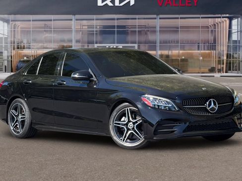 Used 2021 Mercedes-Benz C 300 Sedan image 2