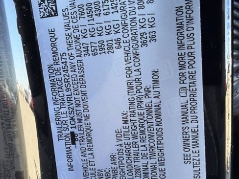 Used 2025 GMC Yukon AT4 Ultimate w/ LPO, Floor Liner Package image 27