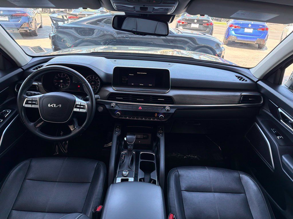 Used 2022 Kia Telluride EX FWD image 14