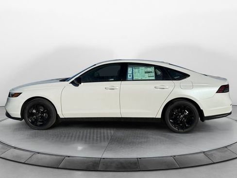 New 2025 Honda Accord SE image 10