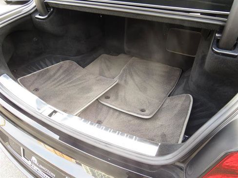 Used 2023 Bentley Flying Spur W12 image 34