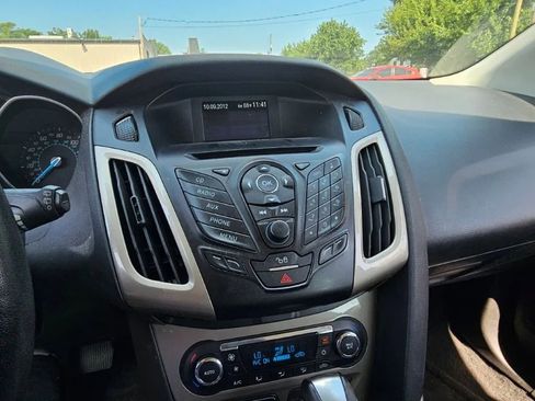 Used 2012 Ford Focus SEL image 19