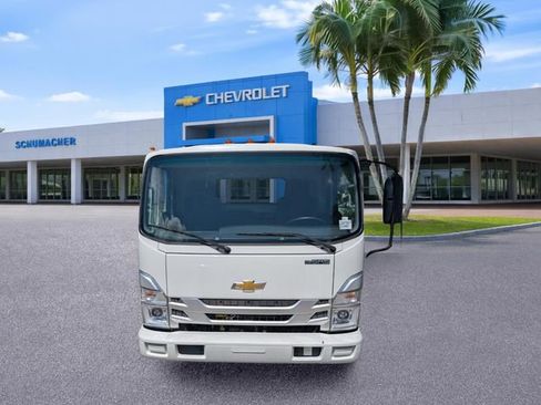 New 2024 Chevrolet Low Cab Forward RWD image 2