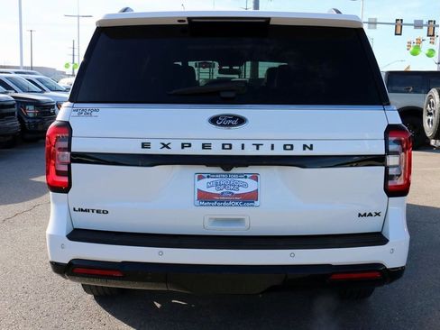 Used 2022 Ford Expedition Max Limited image 6