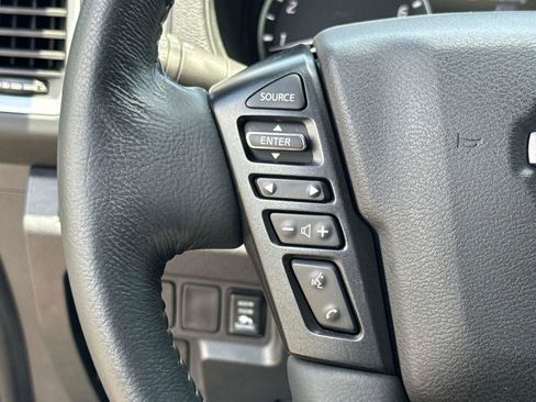 Used 2023 Nissan Frontier SV w/ SV Convenience Package RWD image 29