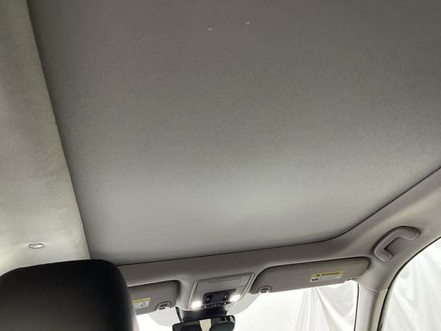 Used 2023 Honda Pilot Touring image 22