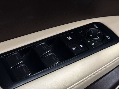 Used 2018 Lexus RX 350L AWD image 22